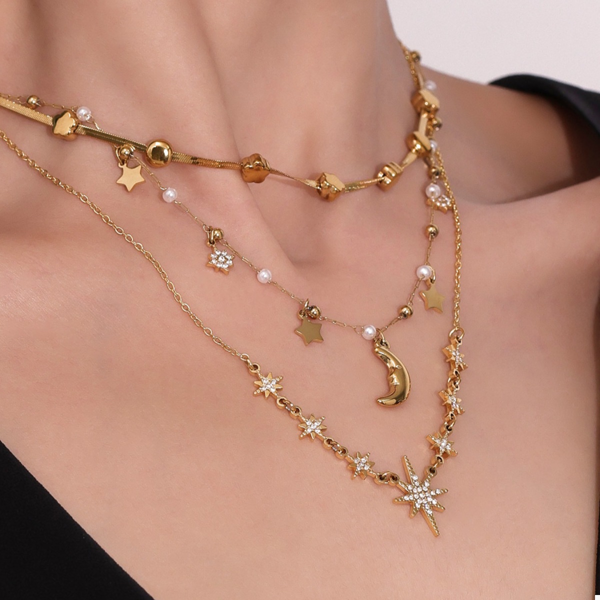 18K Gold-Plated Stainless Steel Zircon Star Moon Necklace
