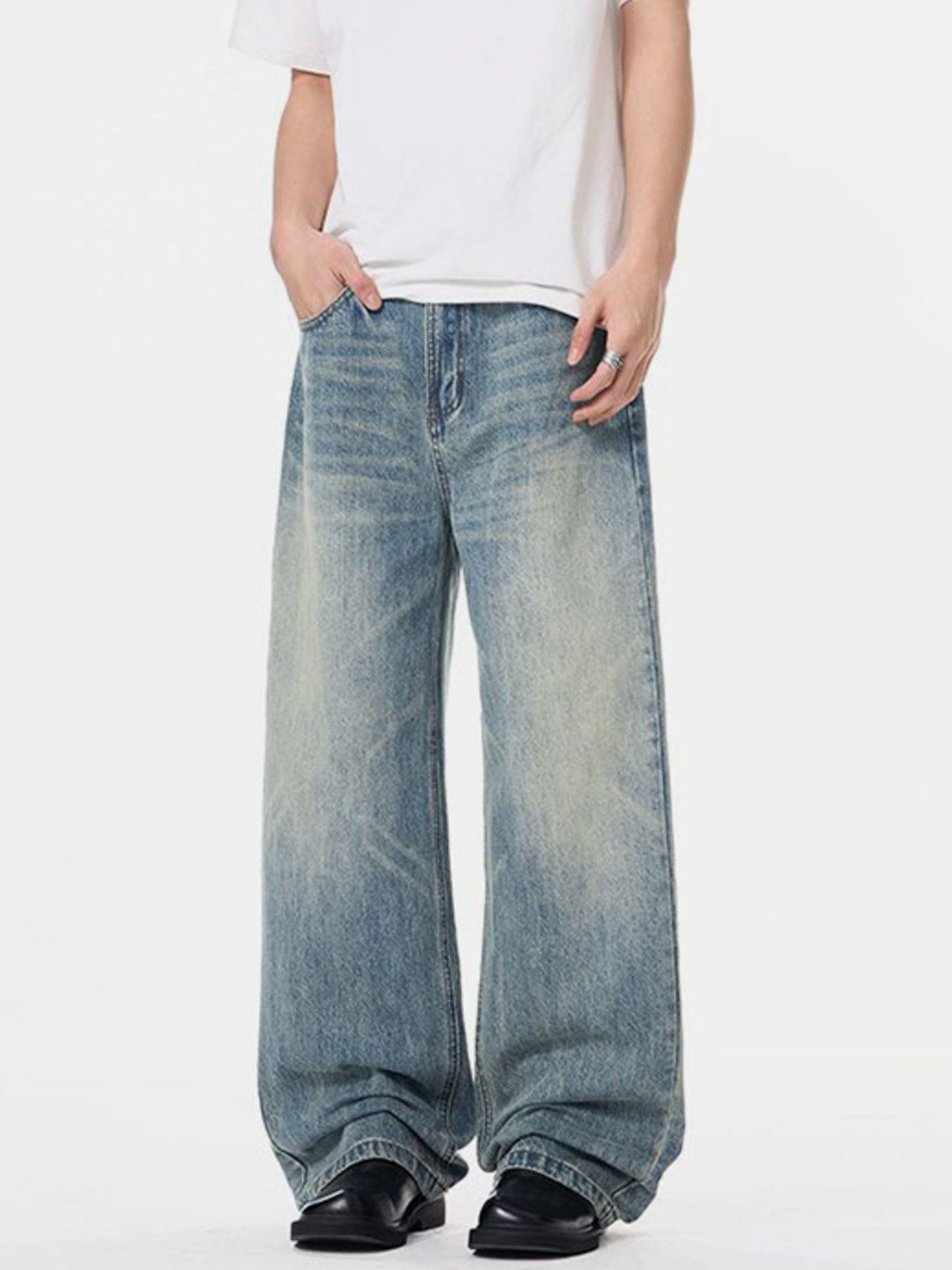 Men's Plus Size Vintage Wash Wide Leg Jeans