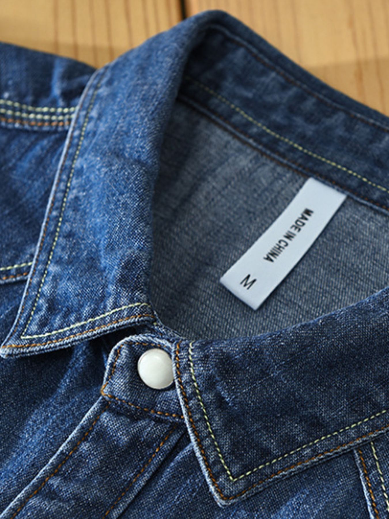 Men's Plus Size Button Up Long Sleeve Denim Shirt