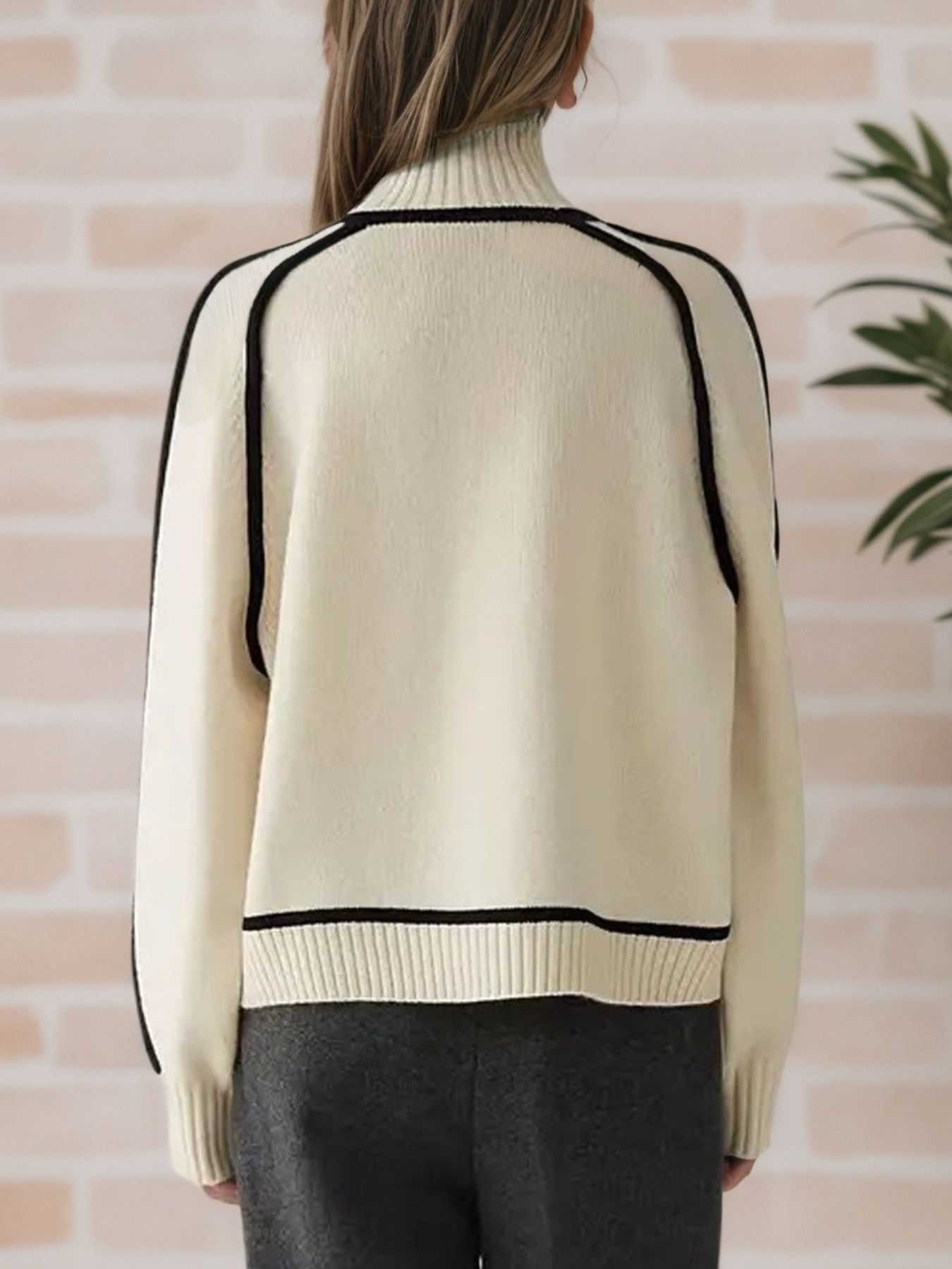 Contrast Trim Turtleneck Sweater
