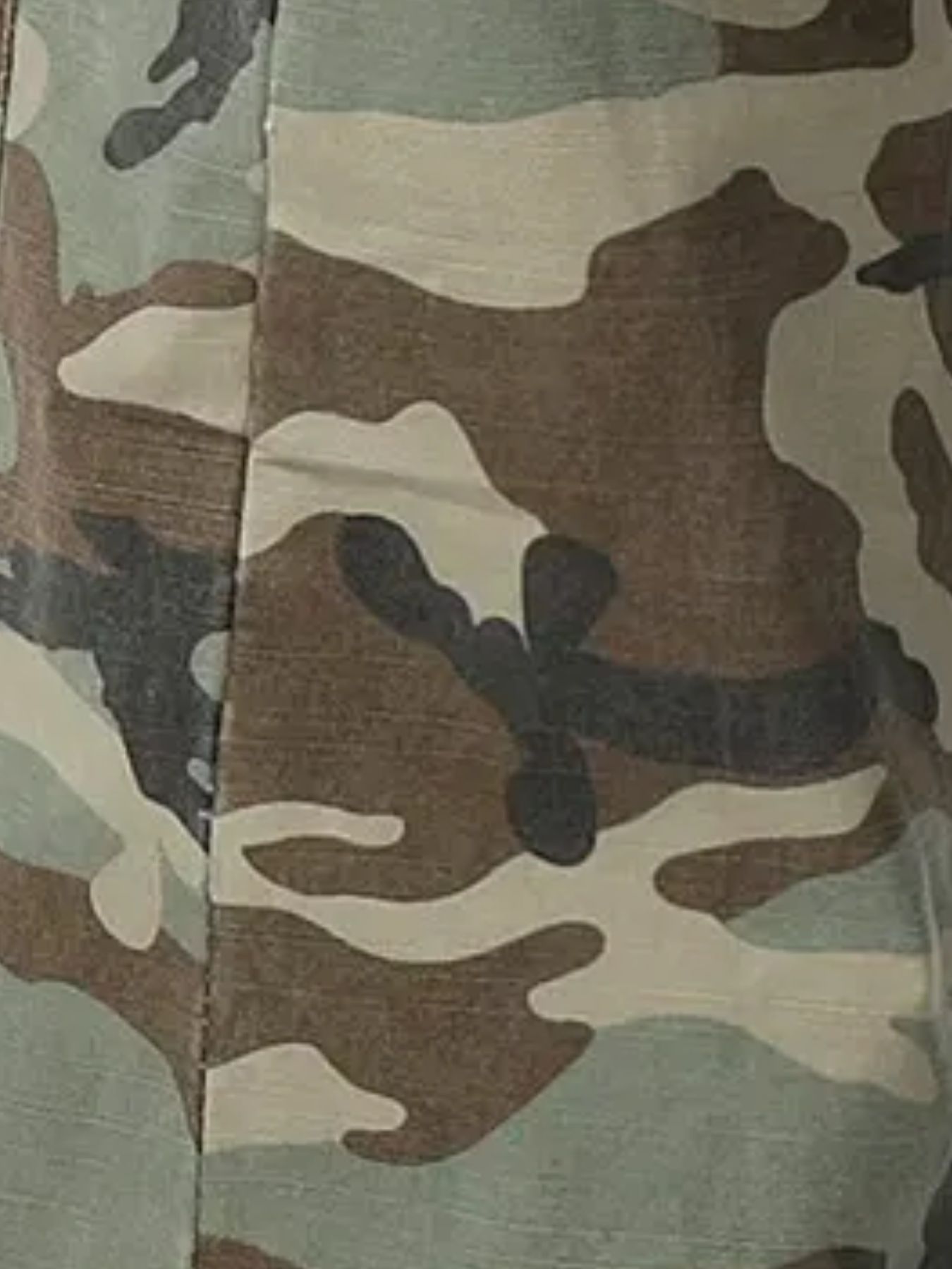 Men's Relaxed Fit Camo Cargo Pants