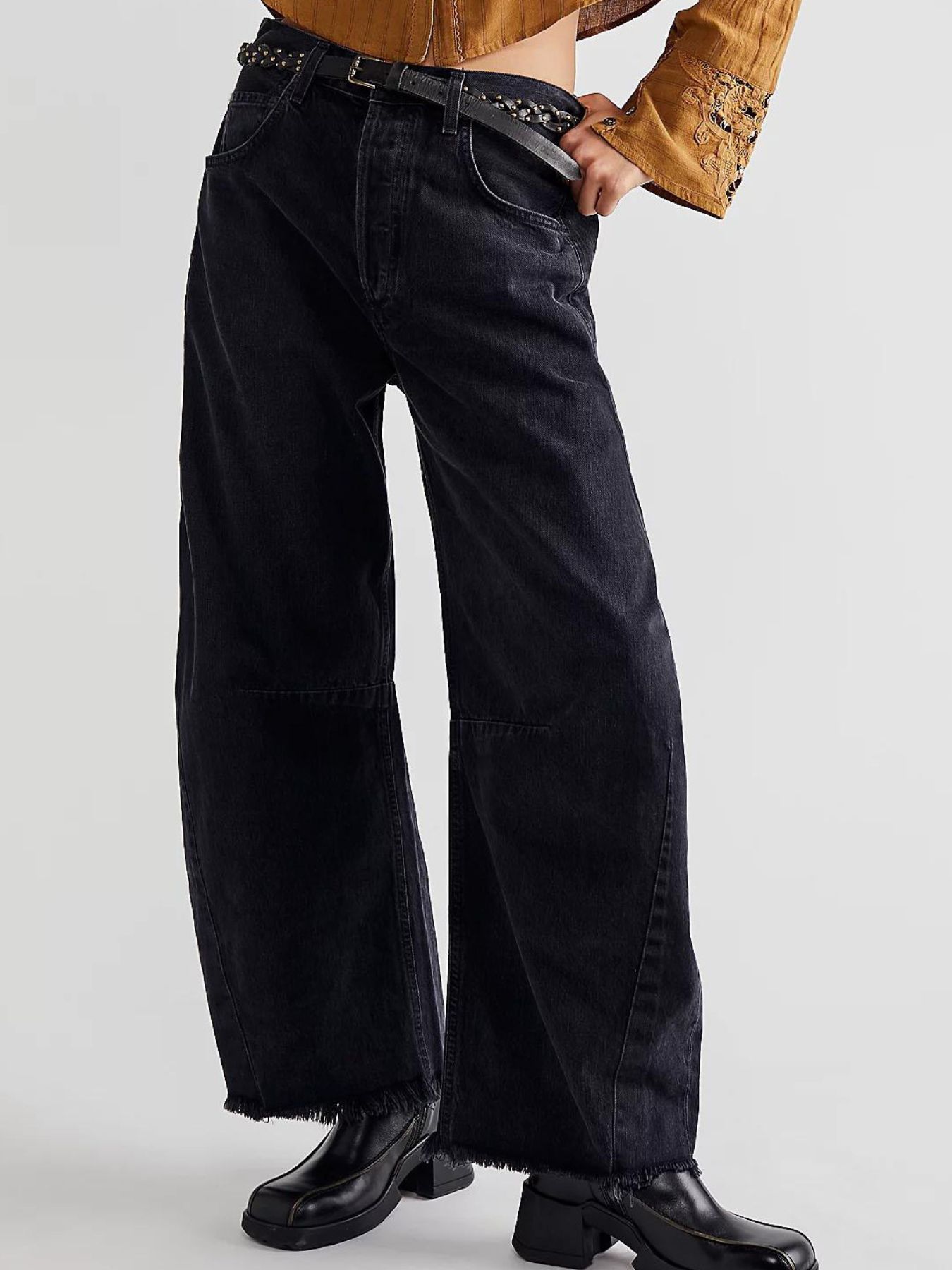 Raw Hem Wide Leg Jeans with Pockets