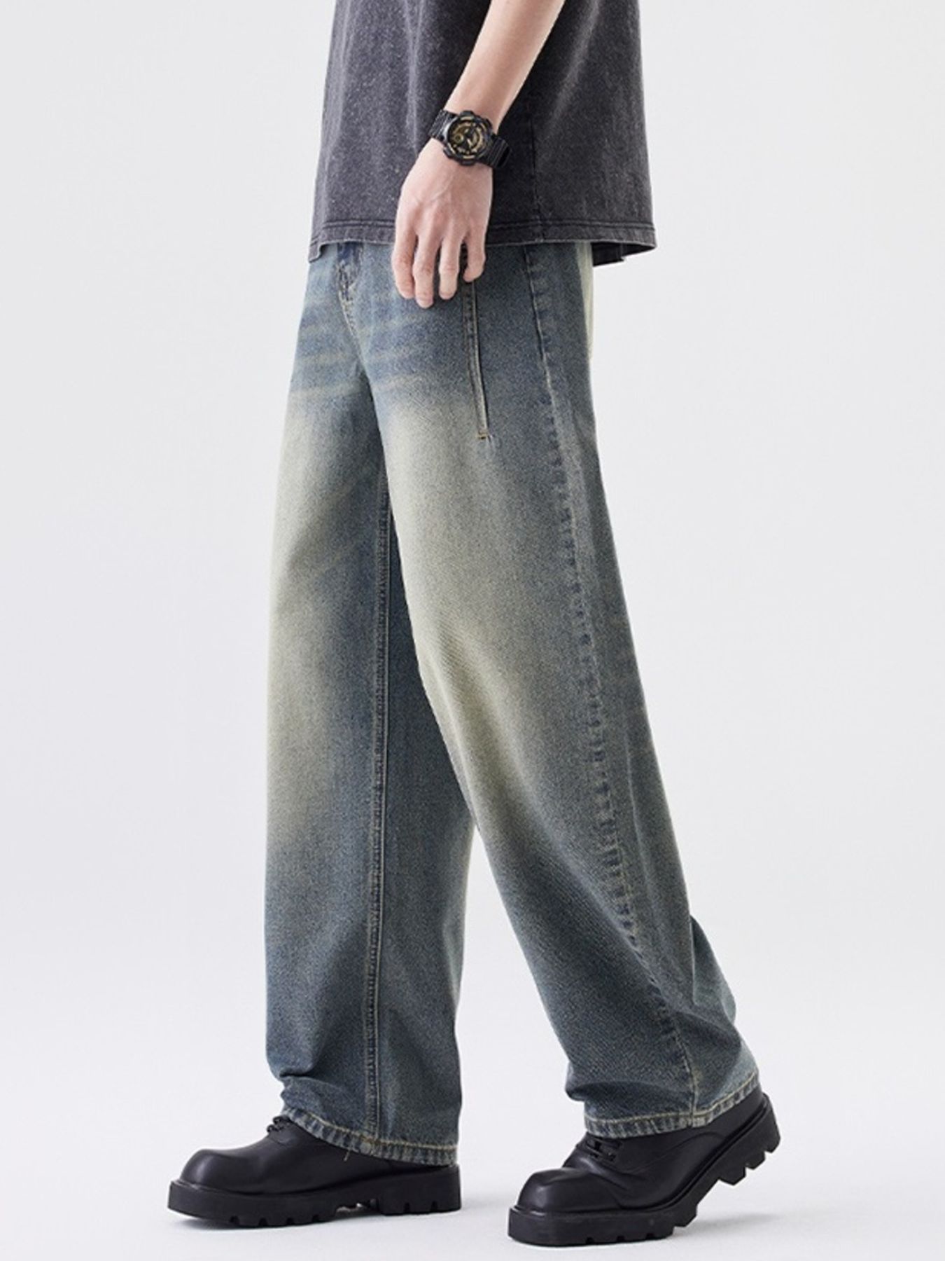 Men's Washed Wide Leg Relaxed Fit Jeans