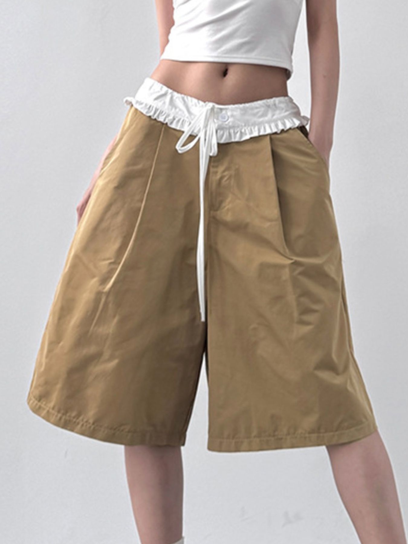 Contrast Waistband Wide-Leg Shorts