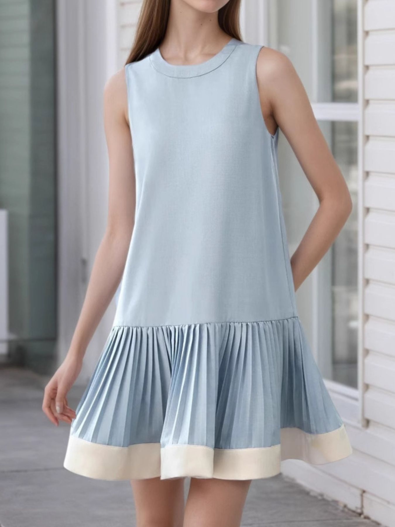 Sleeveless Pleated Hem Dress