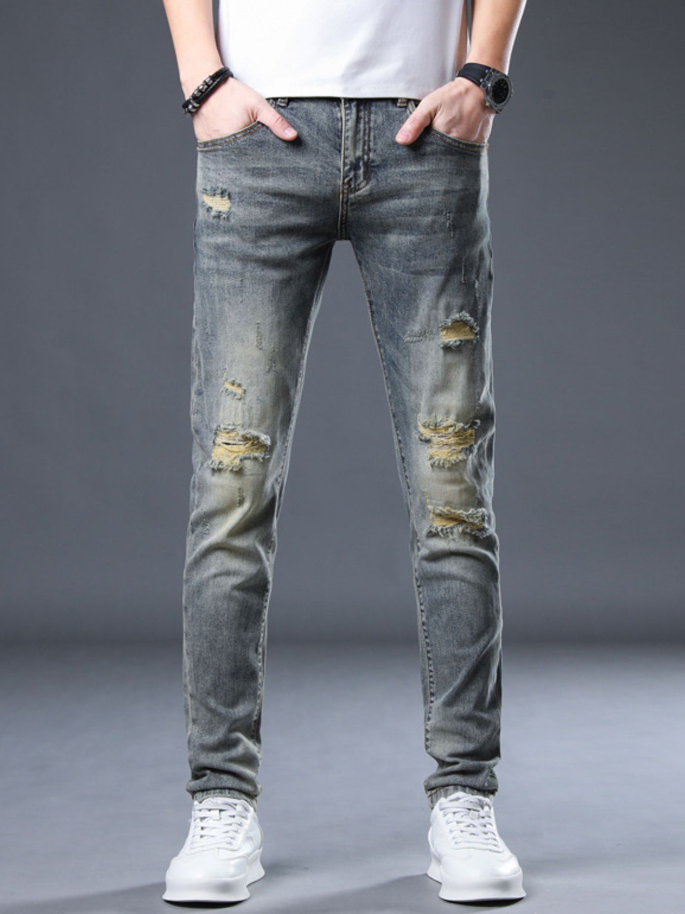 Men's Distressed Slim Fit Jeans