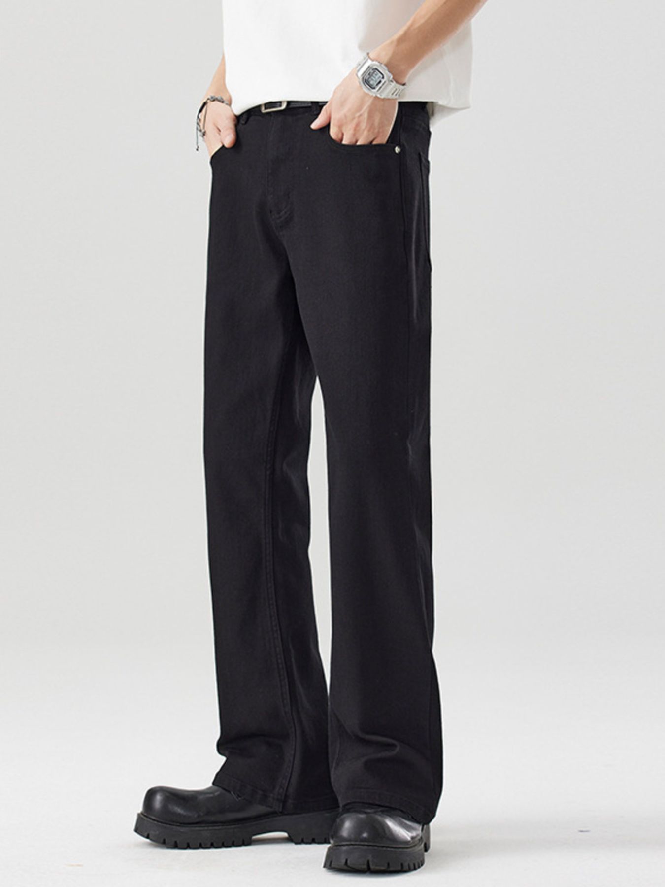 Men's Loose Fit Jeans