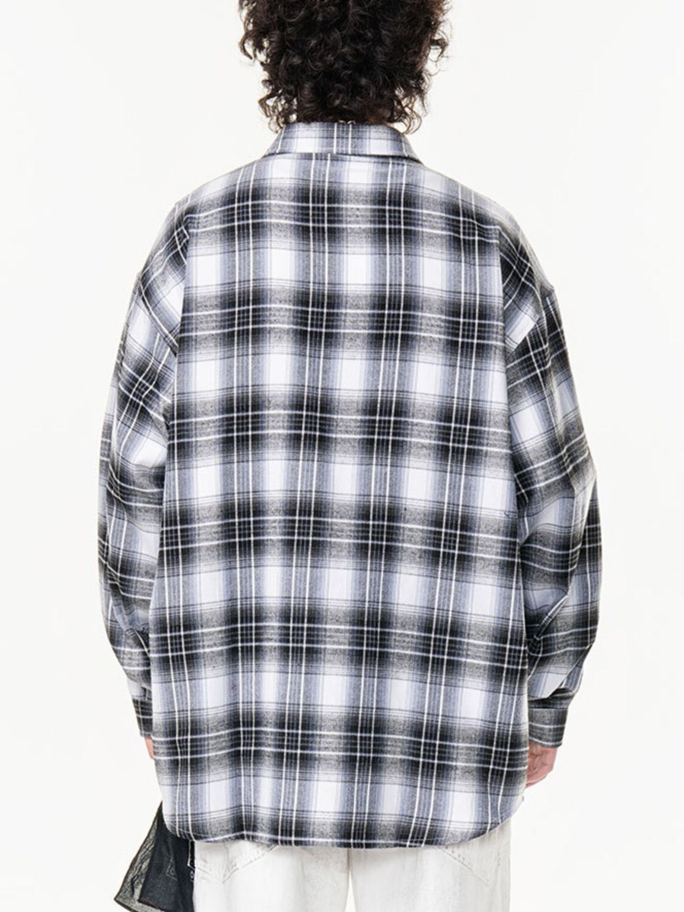 Men's Oversized Plaid Button Up Shirt