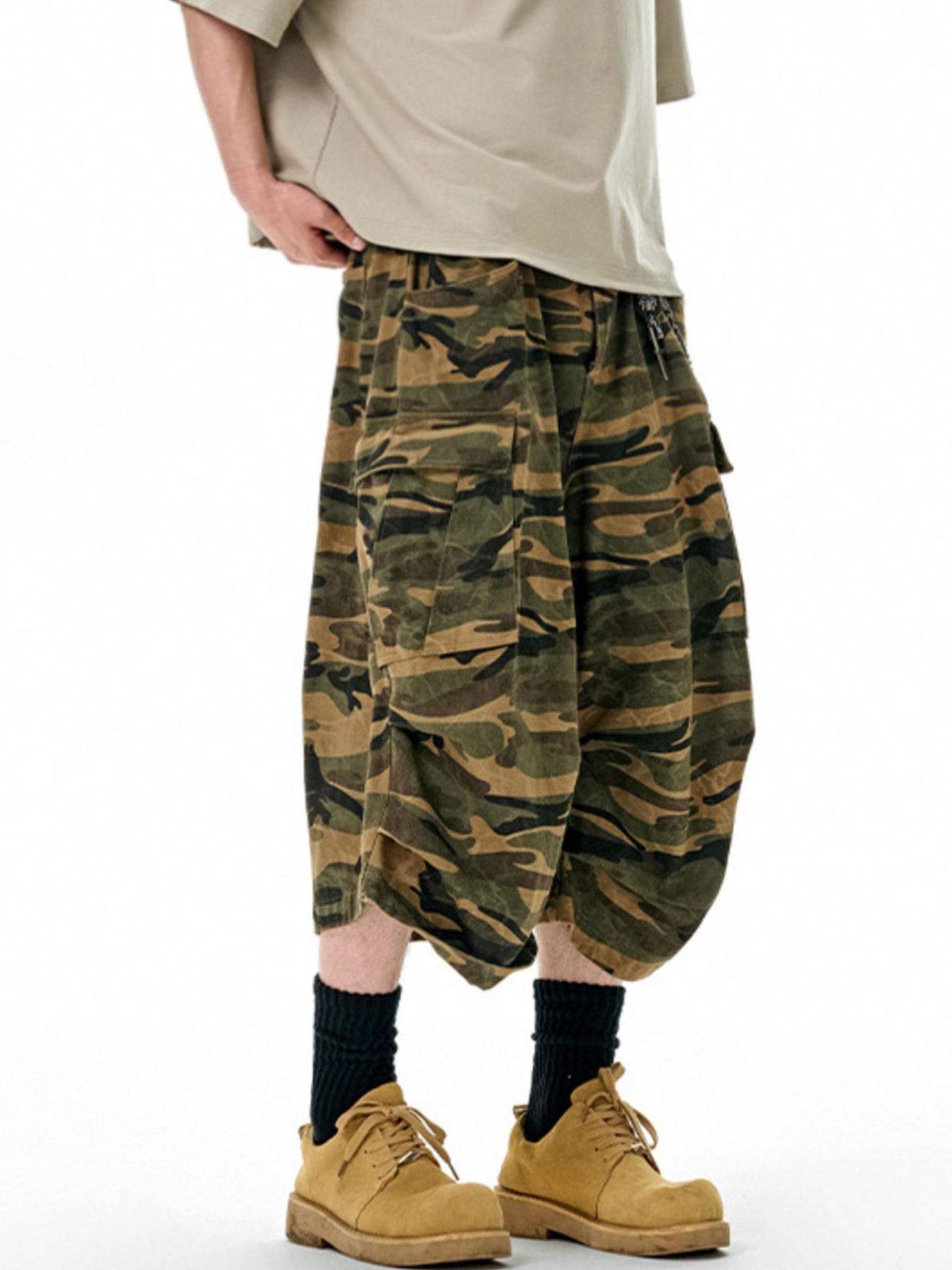 Men's Camo Cargo Culottes Shorts