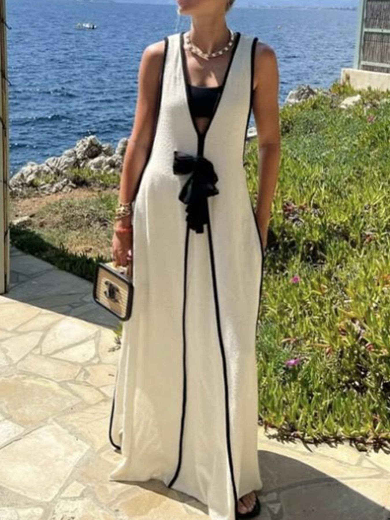 Contrast Trim Sleeveless Maxi Knit Dress