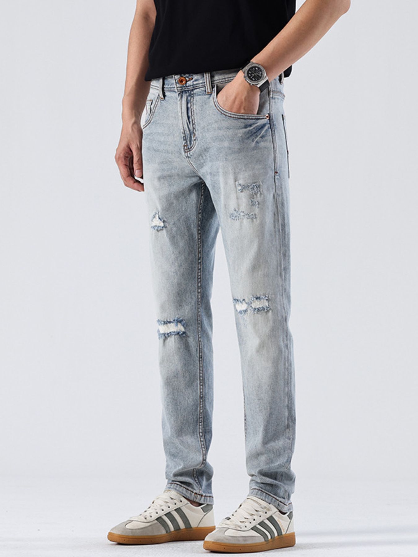 Men's Distressed Slim Fit Jeans