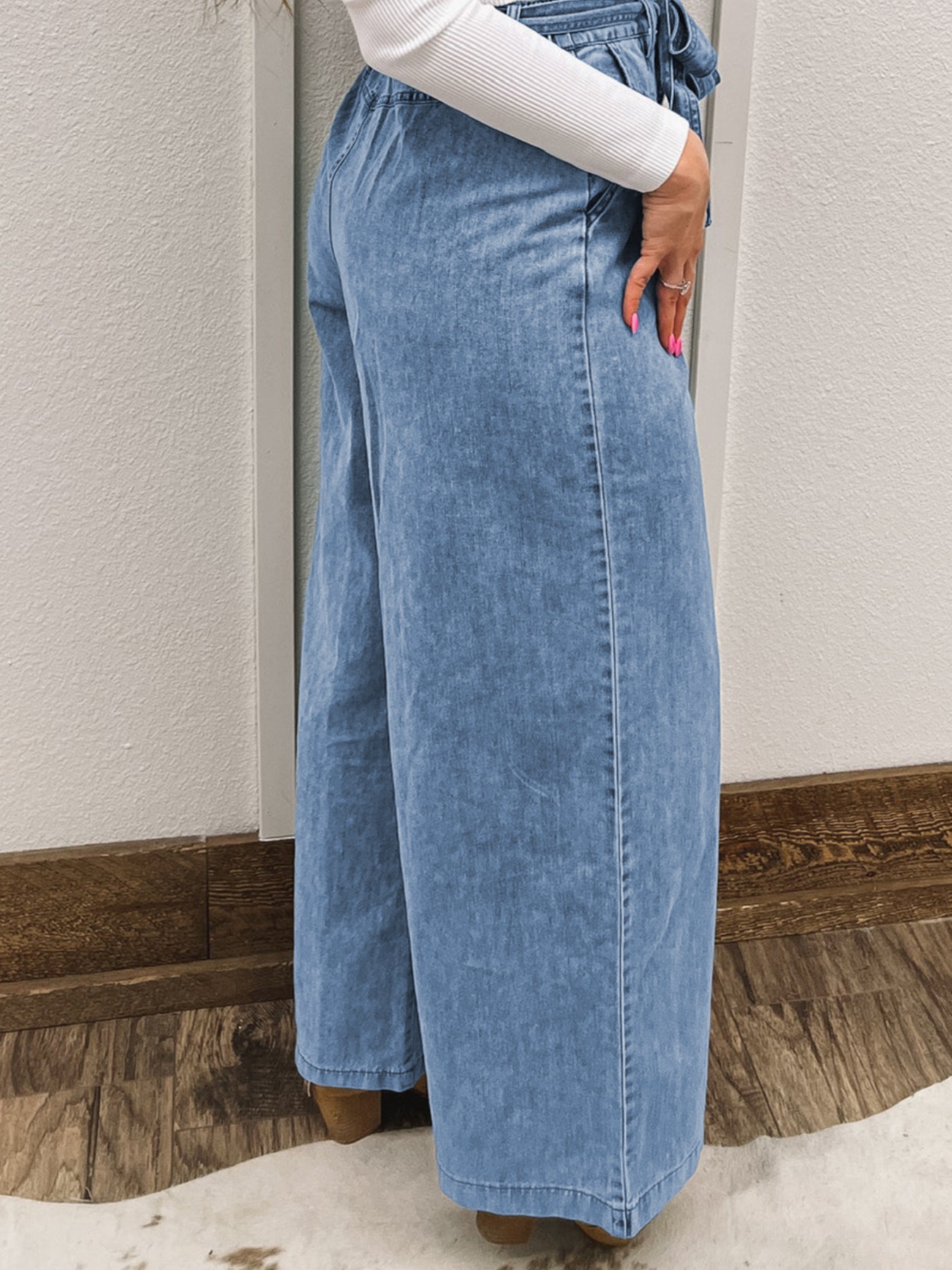High Waisted Wide Leg Belted Jeans
