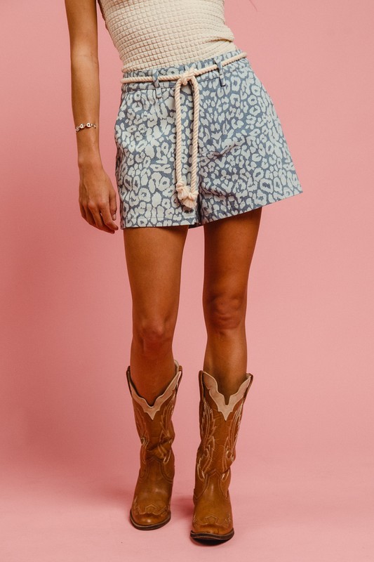 Rope Belt Leopard Shorts