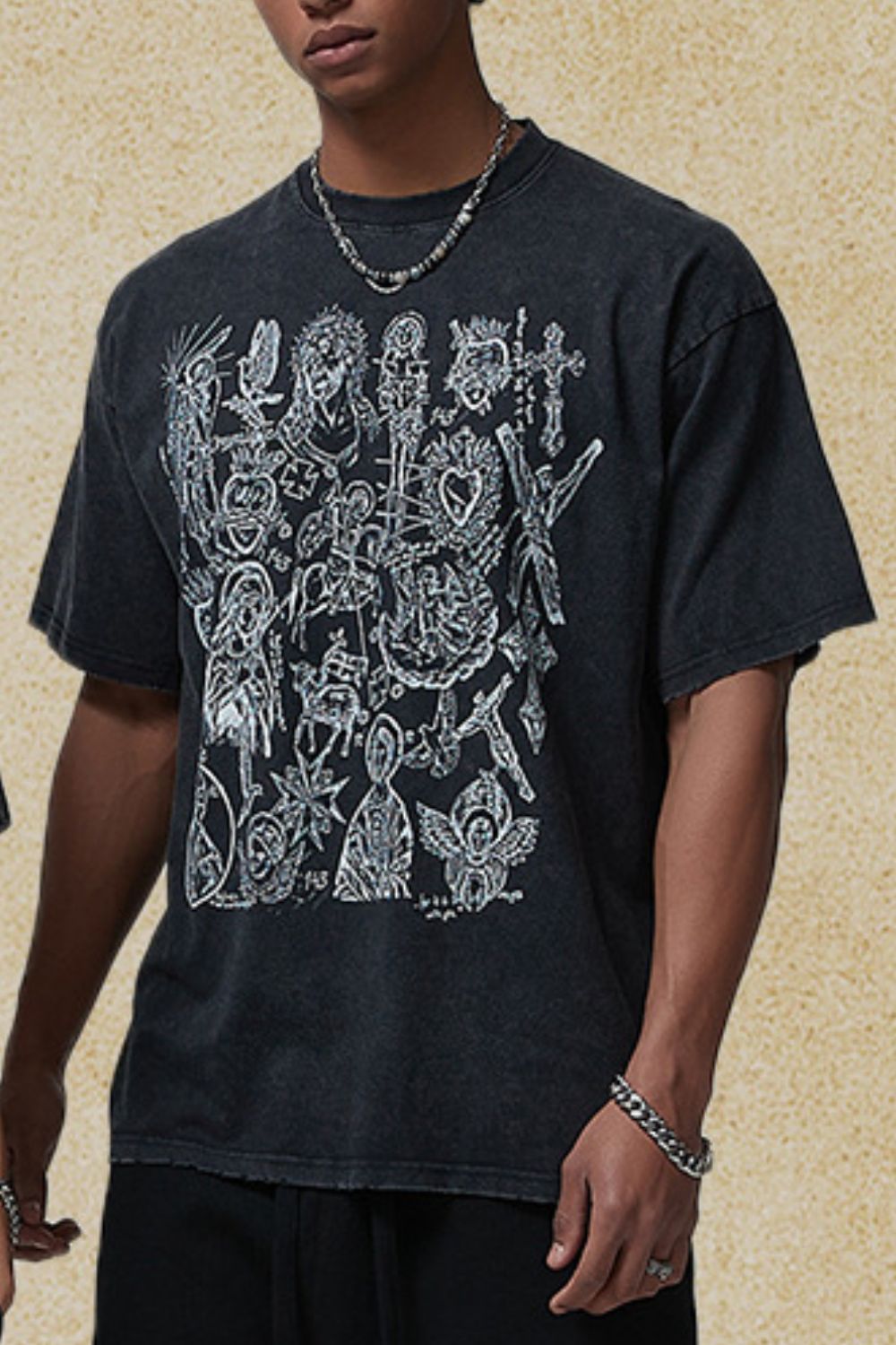 Men's Graphic Round Neck Half Sleeve T-Shirt