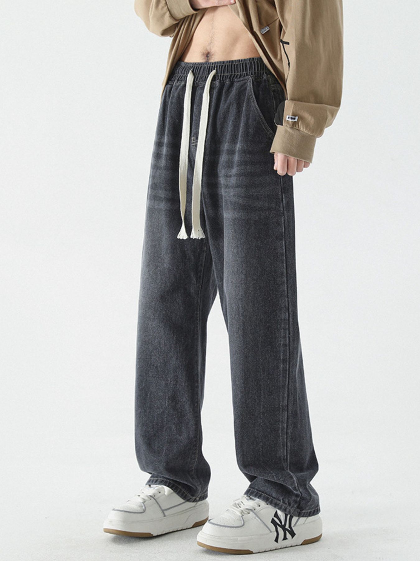 Men's Full Size Wide Leg Relaxed Fit Vintage Wash Jeans Plus Size