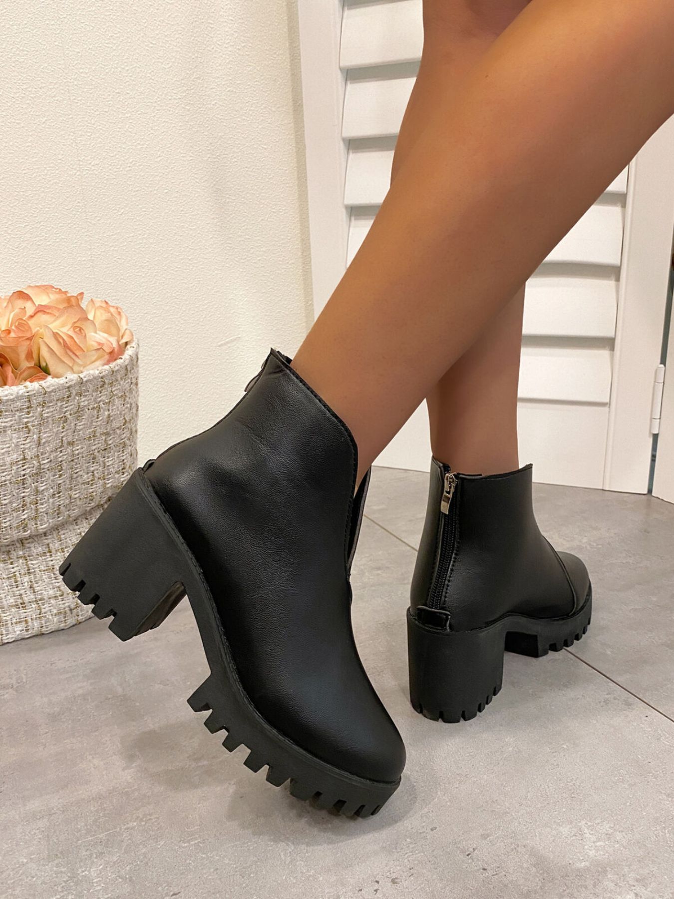Round Toe Block Heels Boots