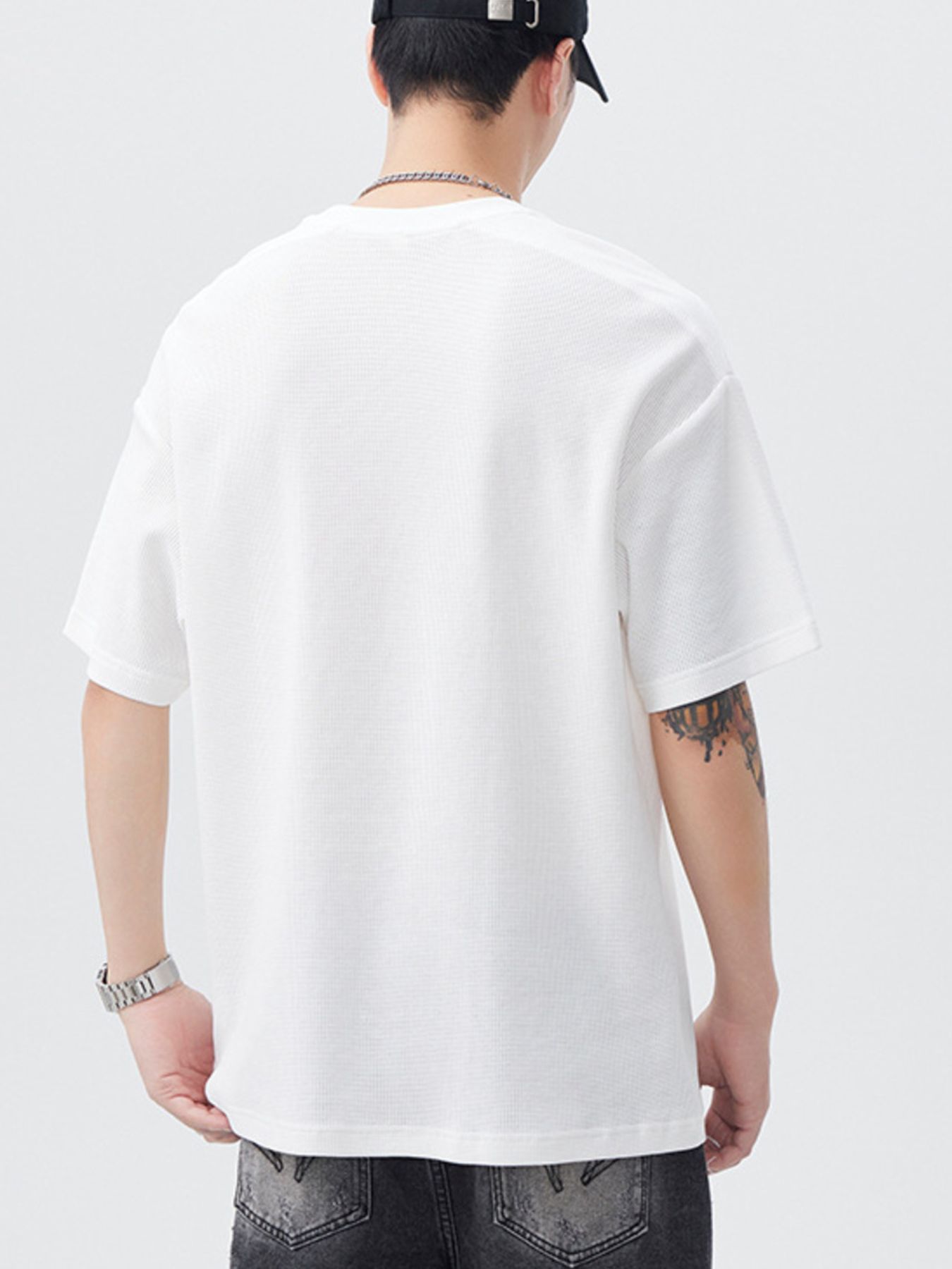 Men's Plus Size Oversized Round Neck Letter Graphic T-Shirt