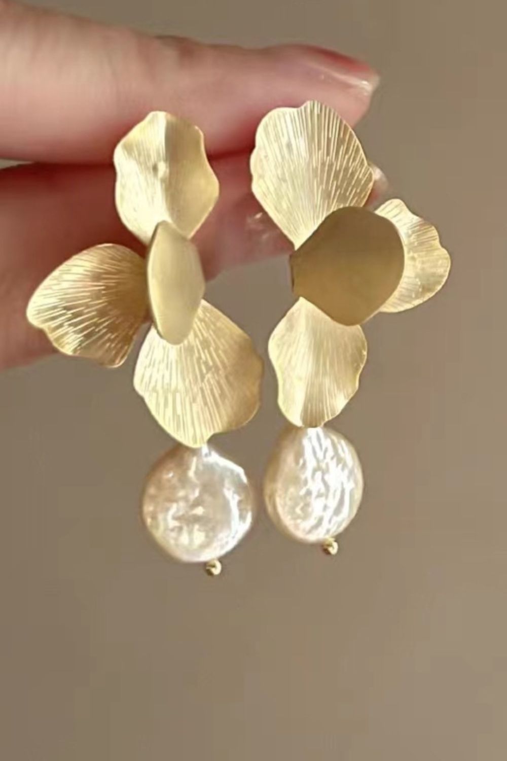 Geometric Circle Drop Earrings