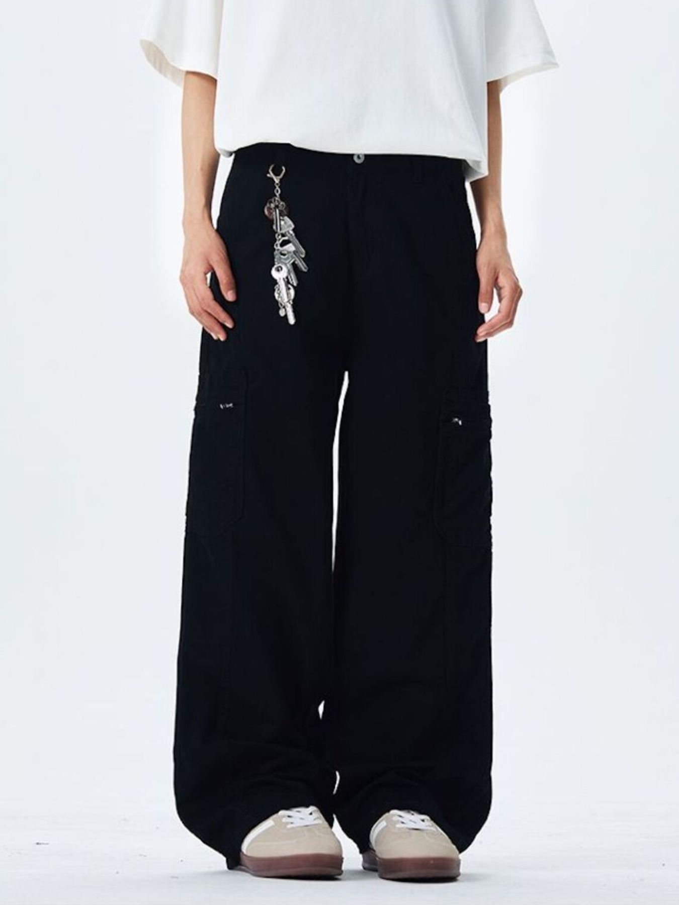 Men's Wide Leg Cargo Pants with Multi Pockets