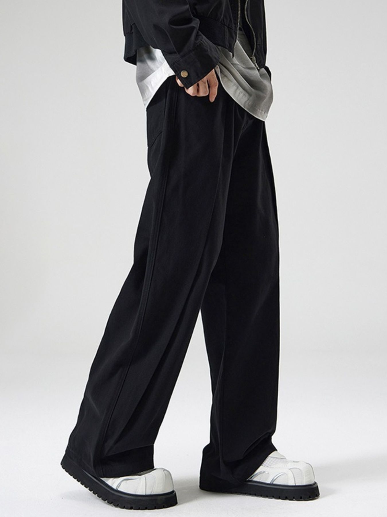 Men's Wide Leg Jeans