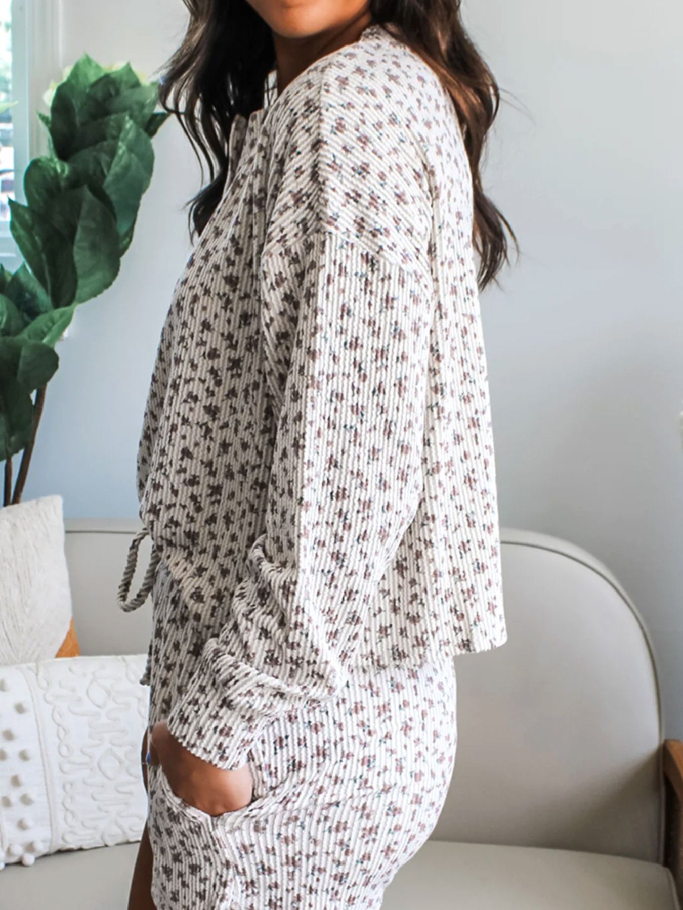 Spiral Ribbed Floral Print Long Sleeve Henley Top Drawstring Short Set
