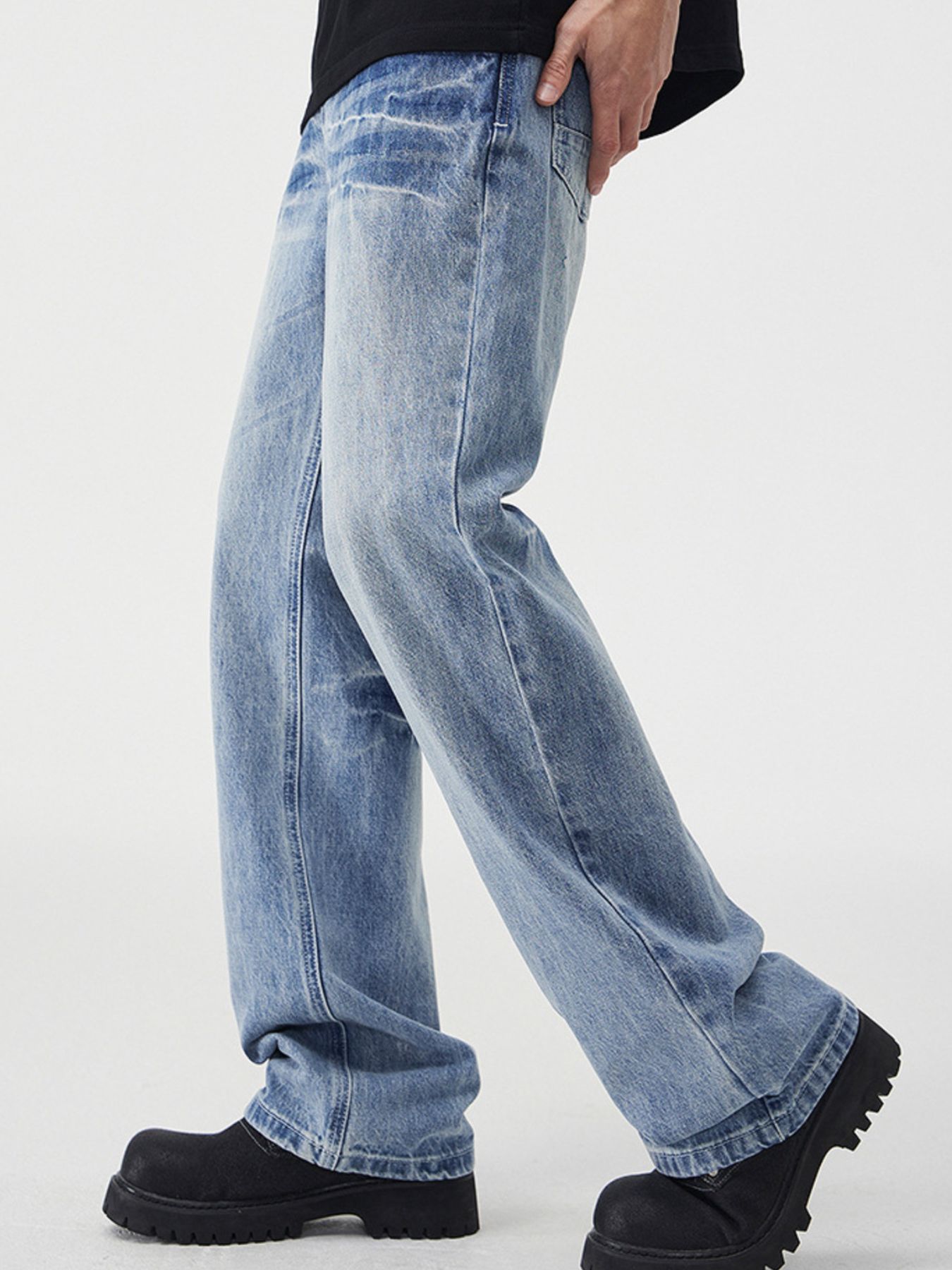 Men's Vintage Wash Wide Leg Jeans