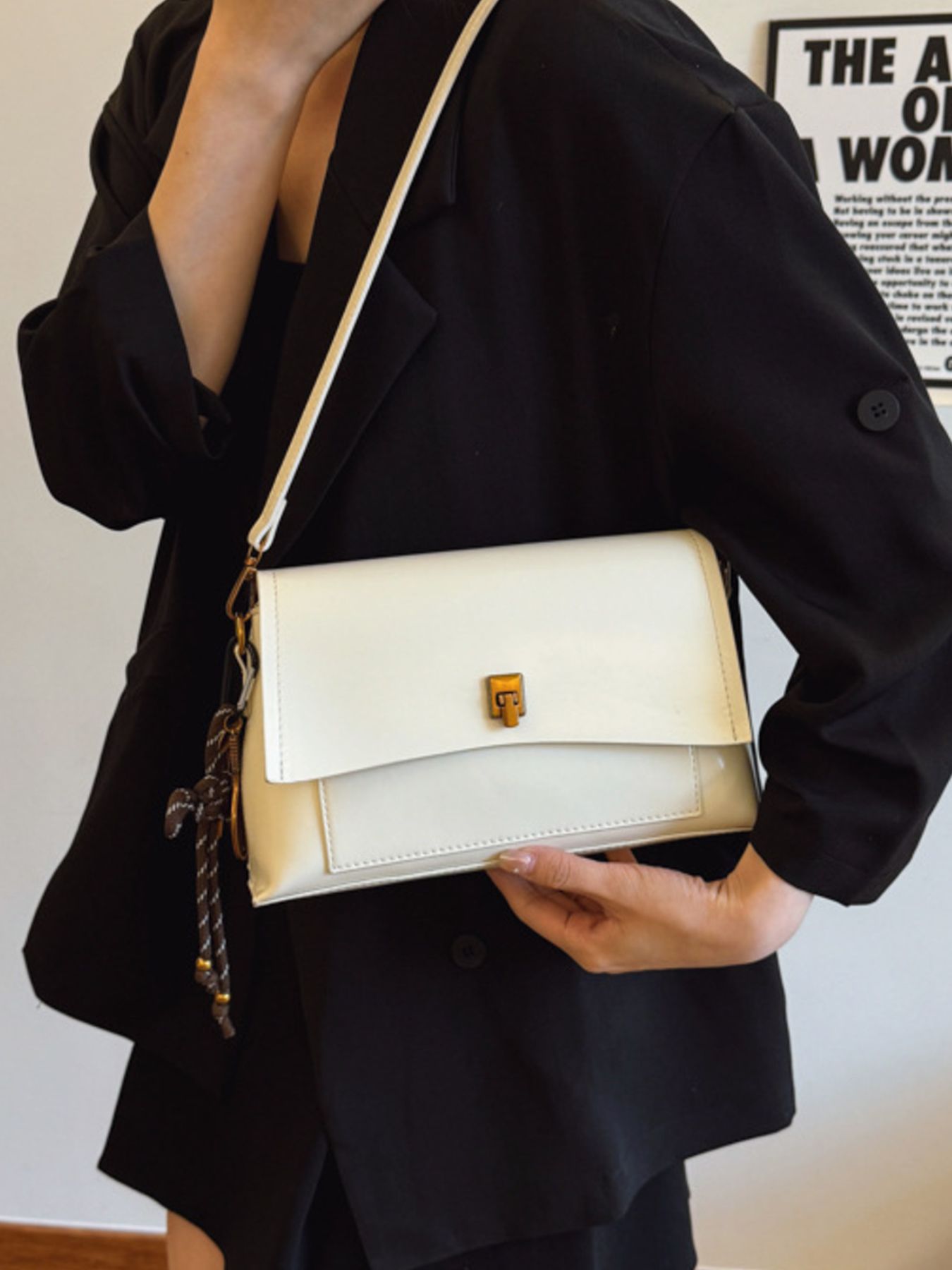 Leather Flap Shoulder Bag 3