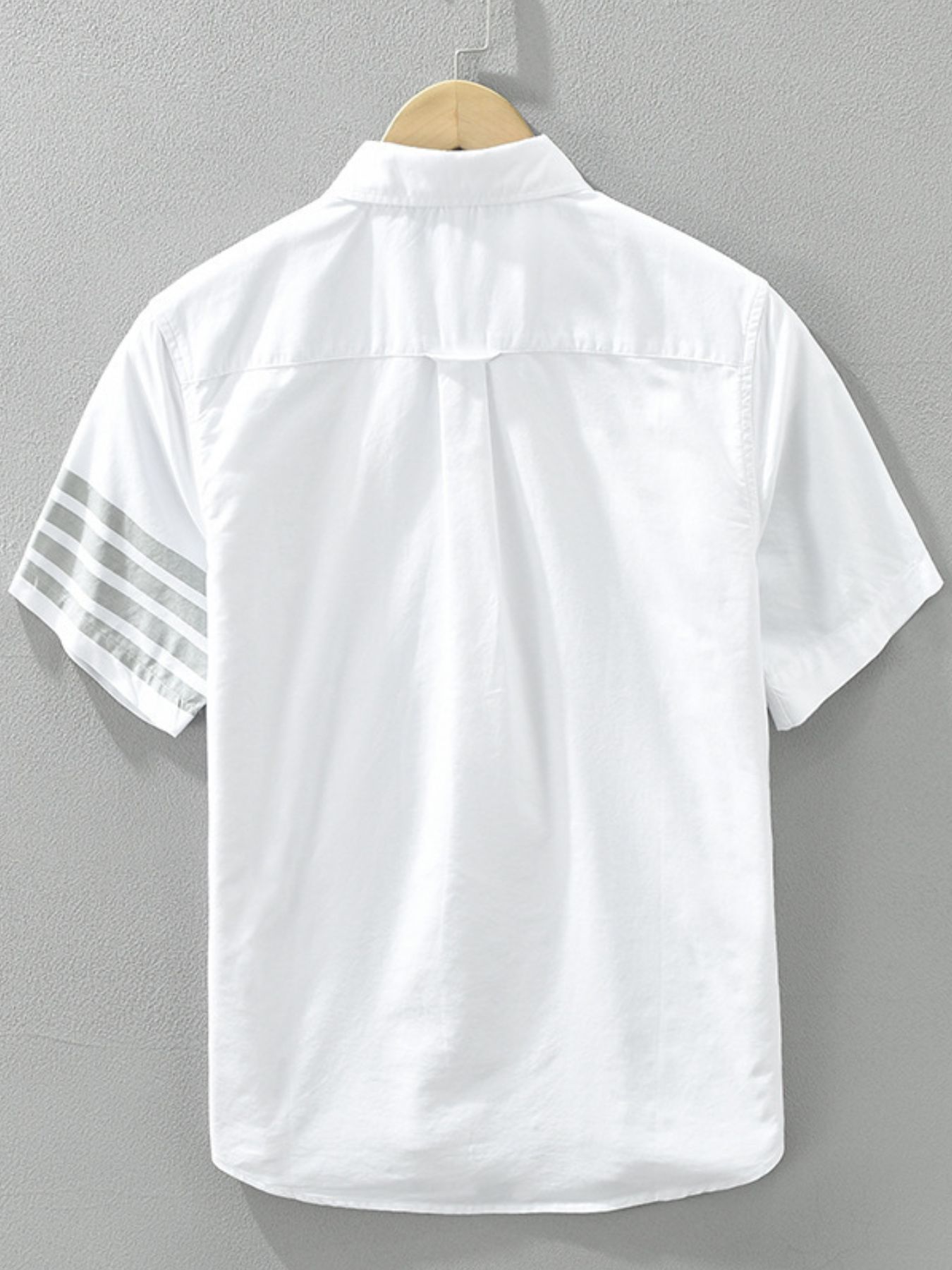 Men's Plus Size Short Sleeve Button-Up Shirt