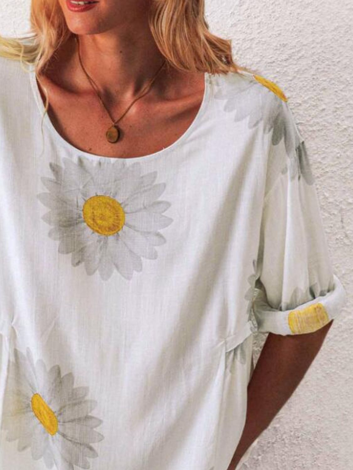 Full Size Flower Round Neck Half Sleeve T-Shirt Plus Size