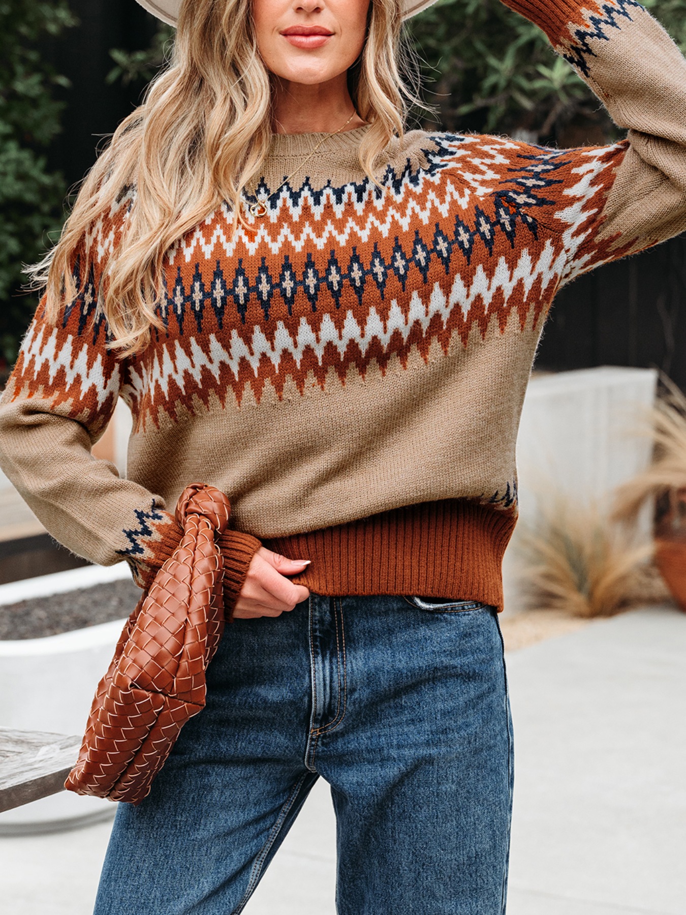 Color Block Crew Neck Sweater