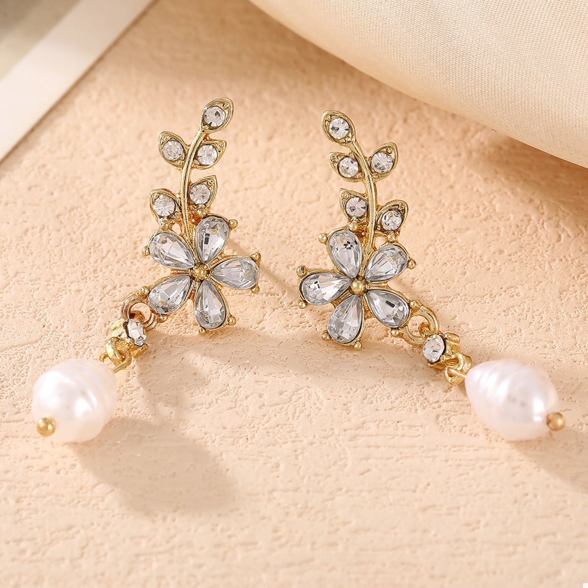 Flower Pearl Drop Earrings