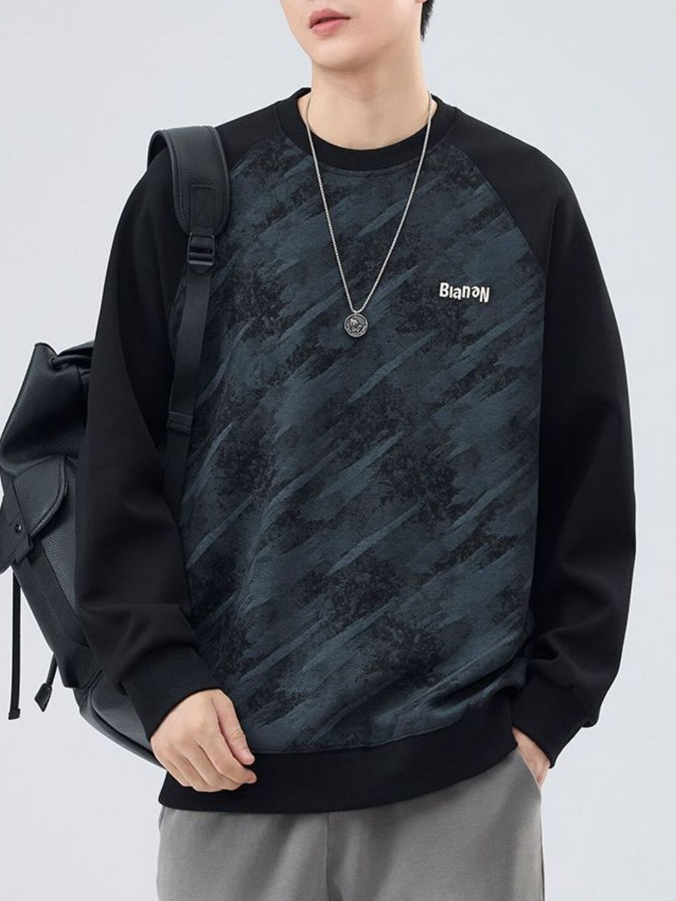 Men's Plus Size Round Neck Raglan Sleeve Sweatshirt