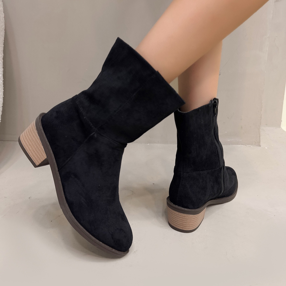Round Toe Block Heels Ankle Boots