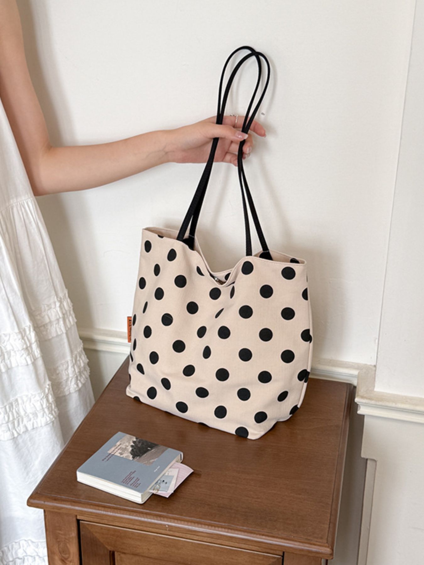 Polka Dot Shoulder Bag 22