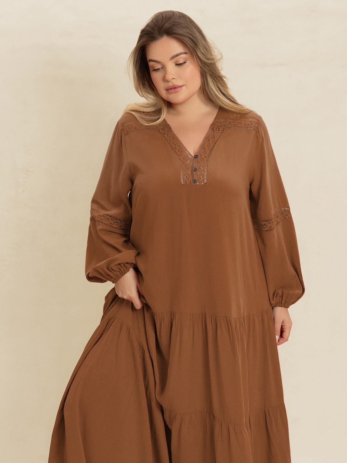 Plus Size Bohemian Tiered Maxi Dress with Balloon Sleeves