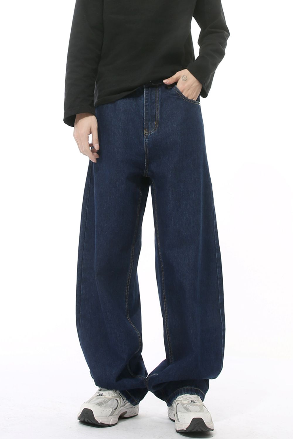 Wide Leg Jeans with Pockets