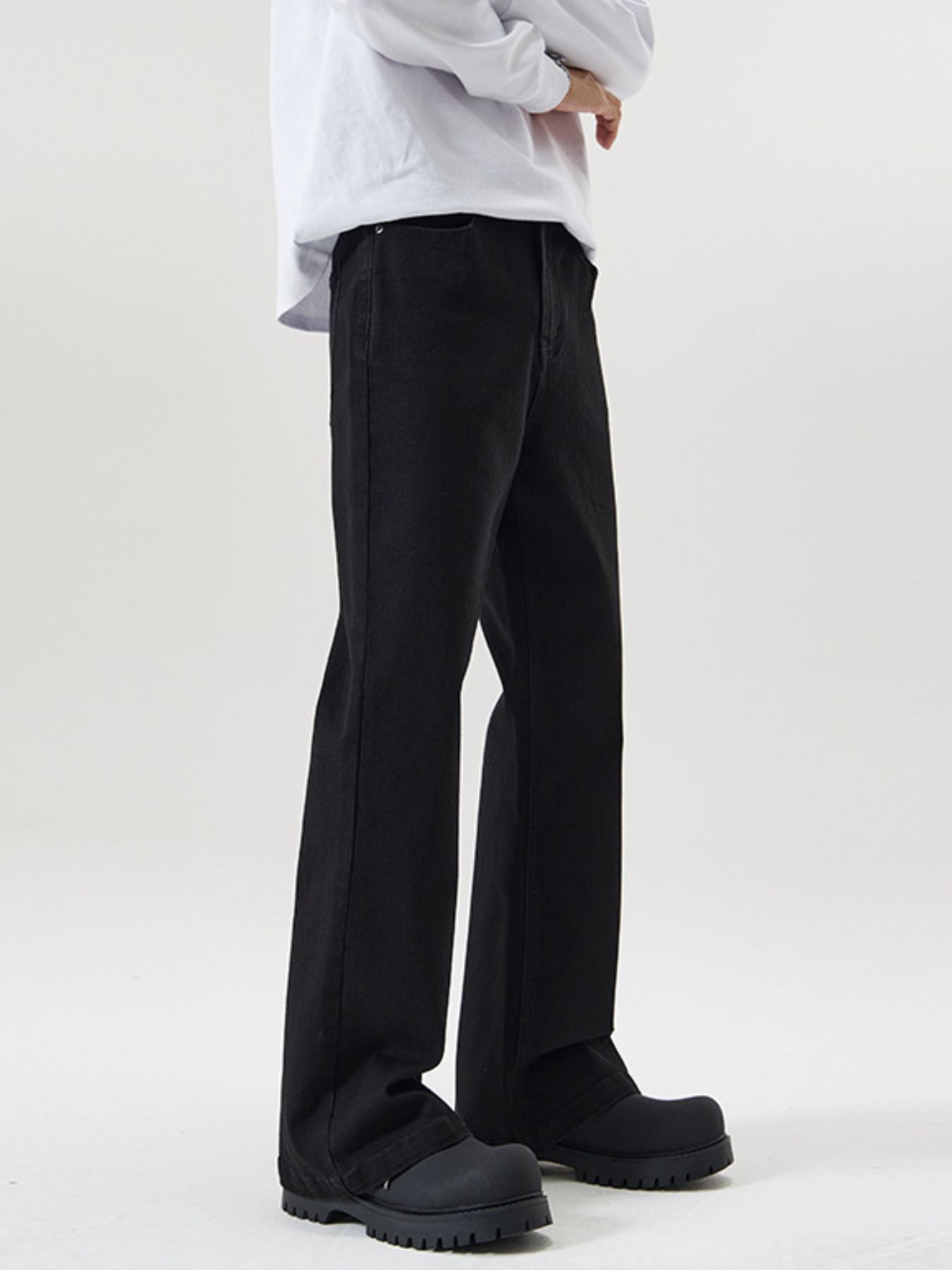 Men's Full Size Pocketed Bootcut Jeans Plus Size