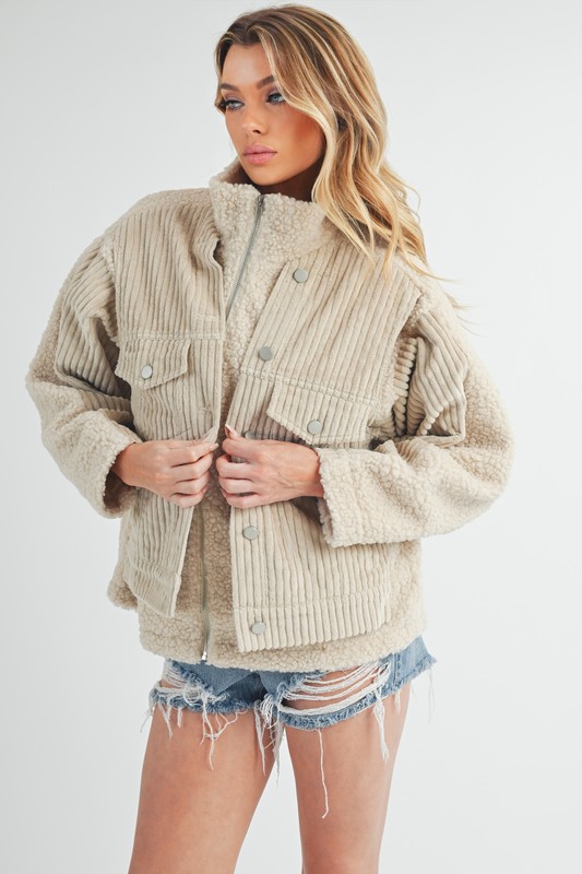 Fake Two Pieces Turtleneck Sherpa Jacket with Pockets