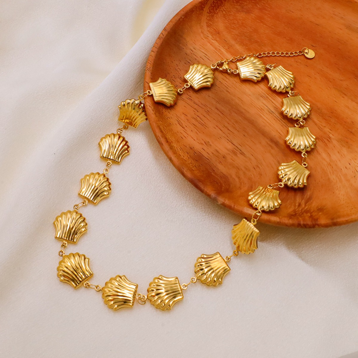 18K Gold-Plated Shell Necklace