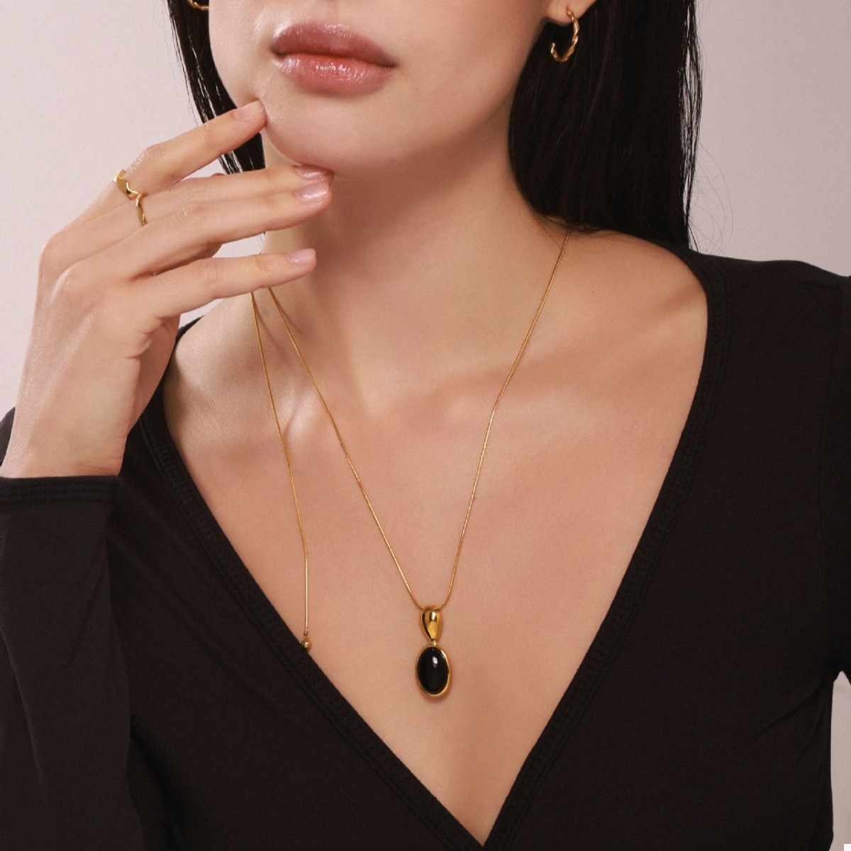 18K Gold-Plated Stainless Steel Necklace with Teardrop Pendant