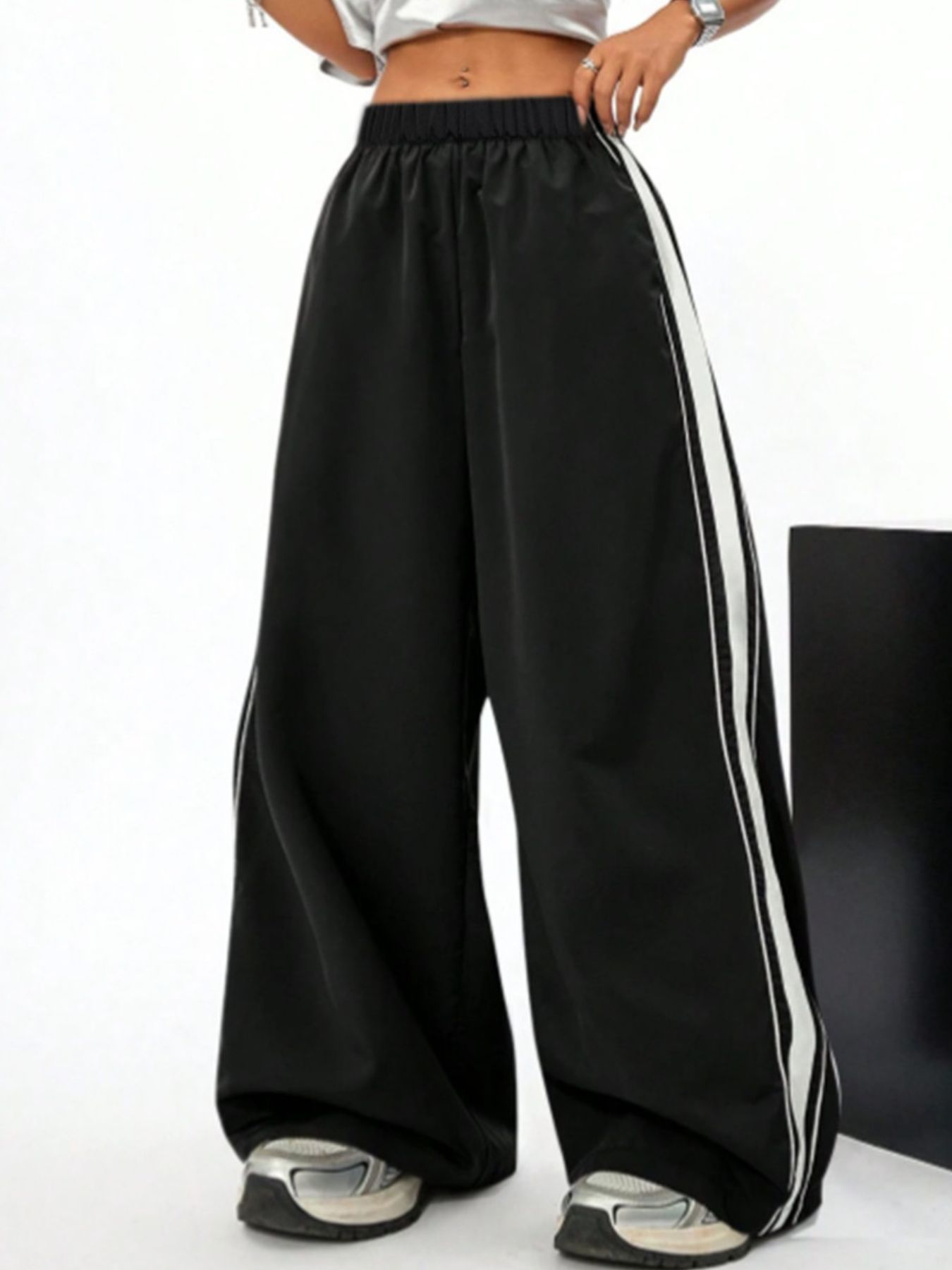 Wide Leg Striped Pants