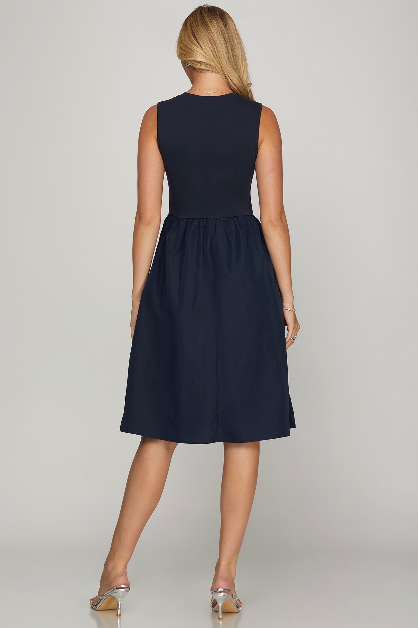Full Size Sleeveless Poplin Woven Midi Dress with Pockets Plus Size