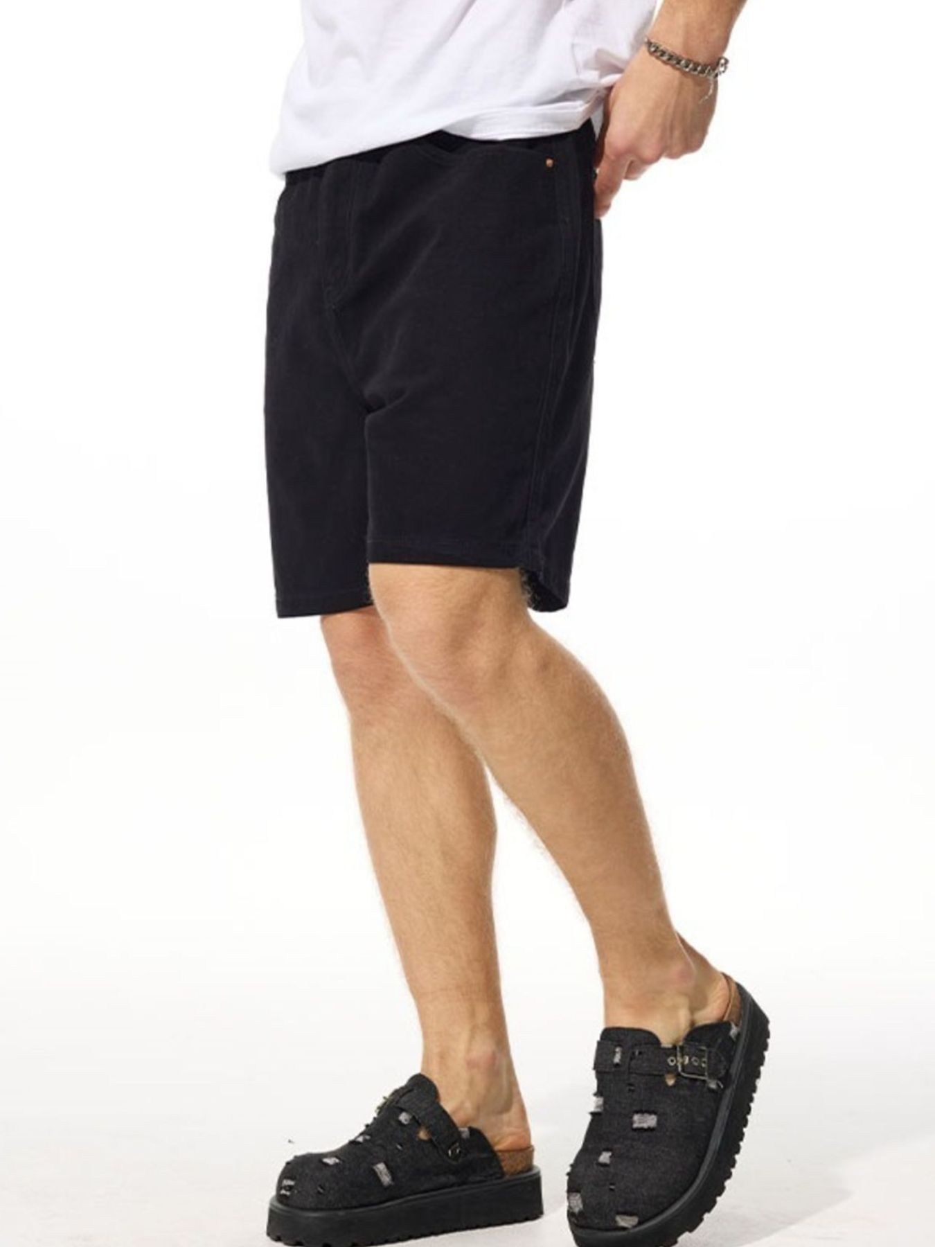 Men's Loose Fit Denim Shorts