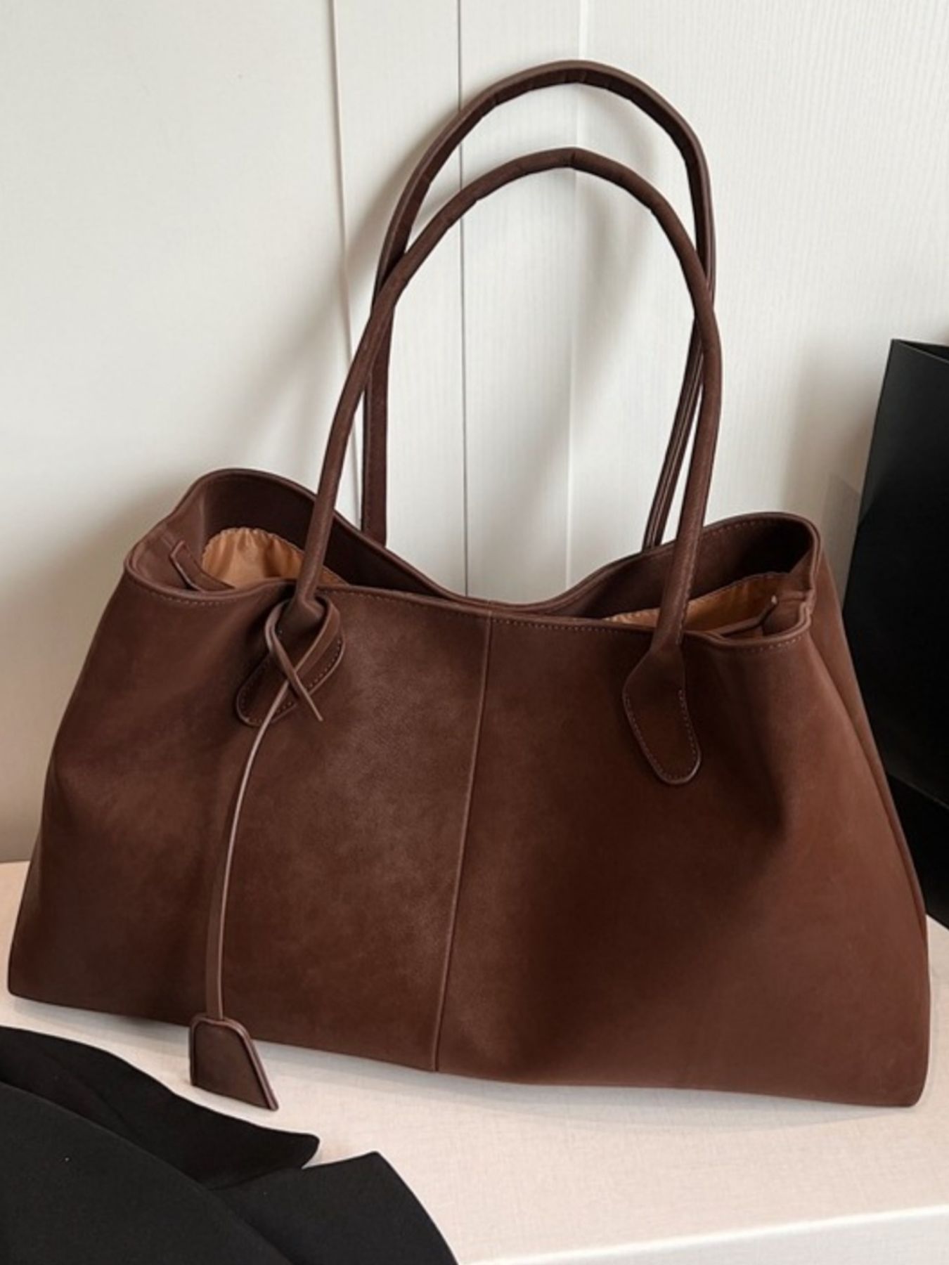 Large Capacity Tote Bag