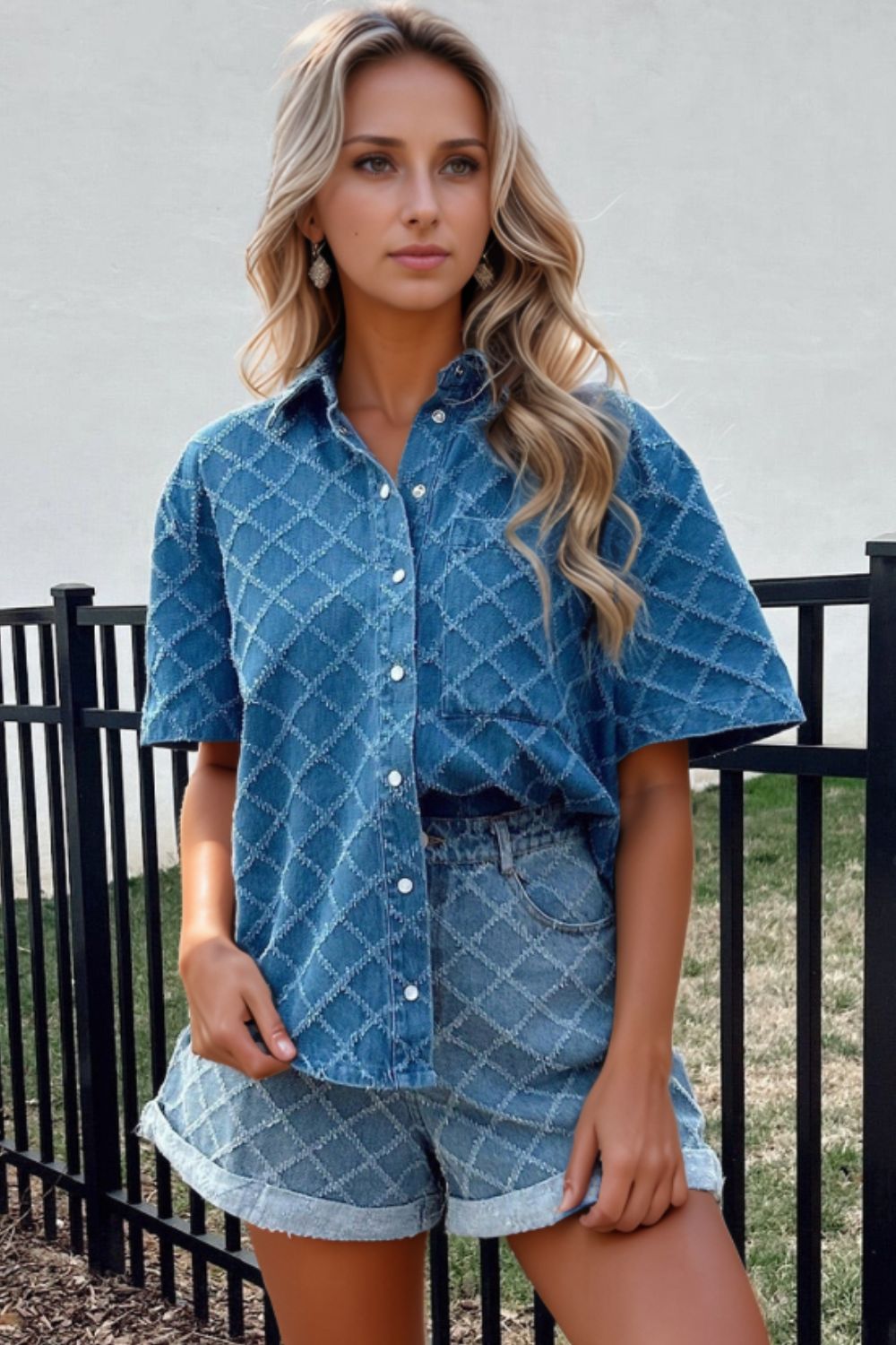Pocketed Collared Neck Short Sleeve Denim Shirt