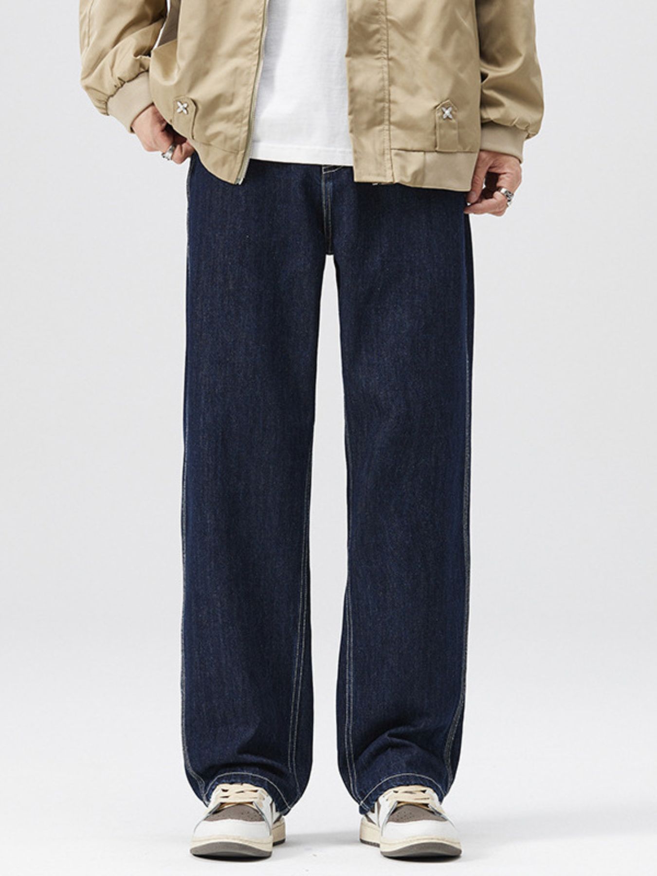Men's Wide Leg Jeans with Pockets