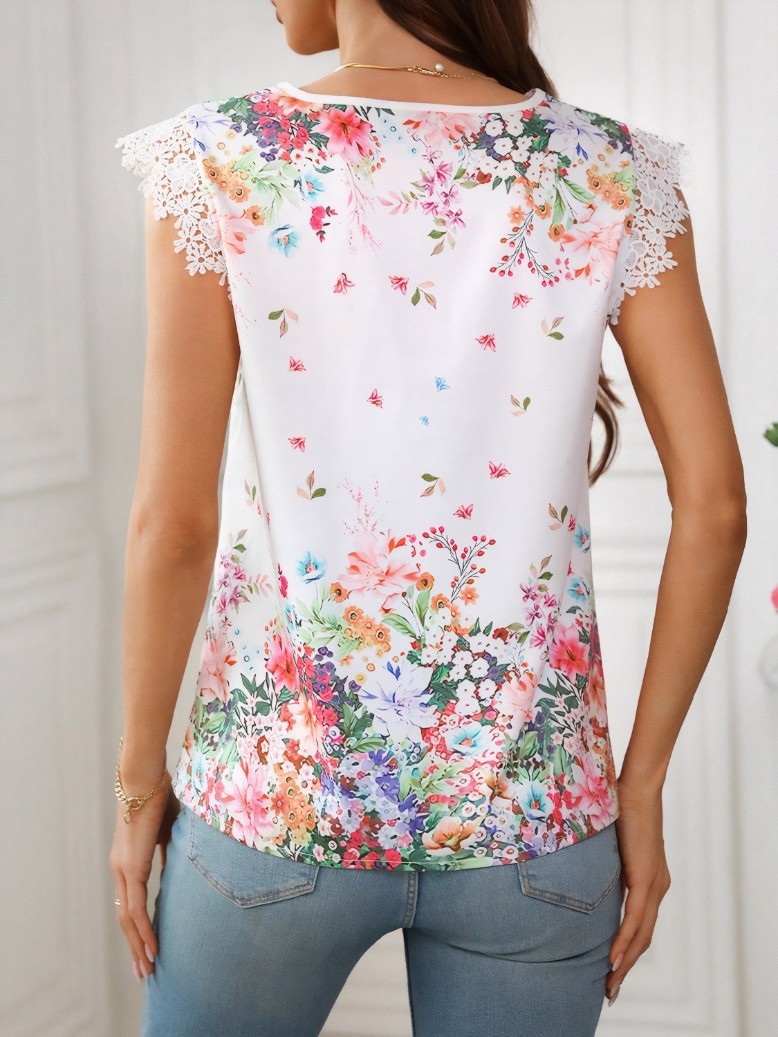 Lace Detail Printed V-Neck Cap Sleeve Blouse