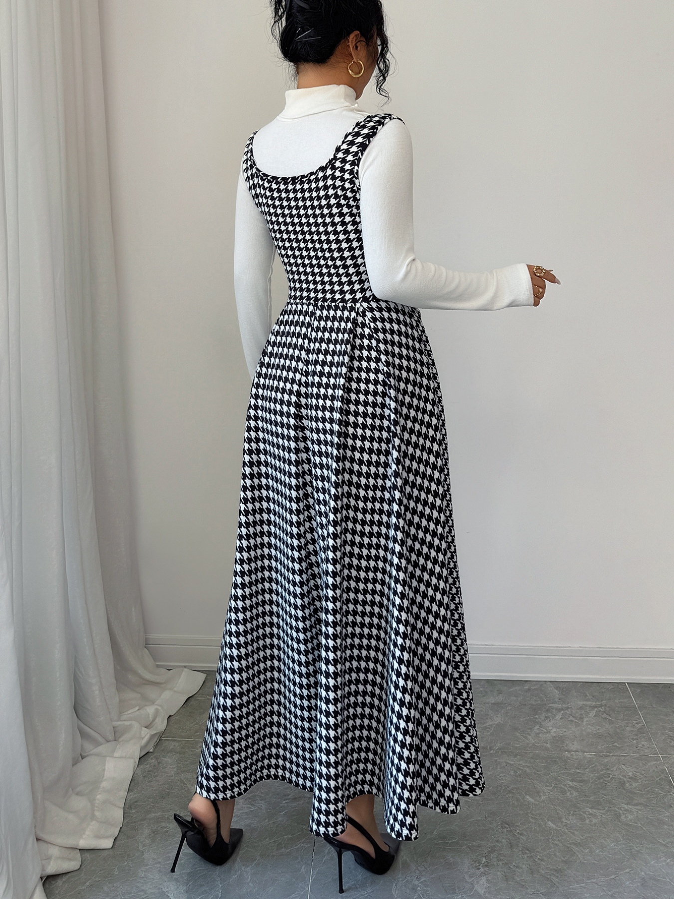 Houndstooth Sleeveless A-Line Dress