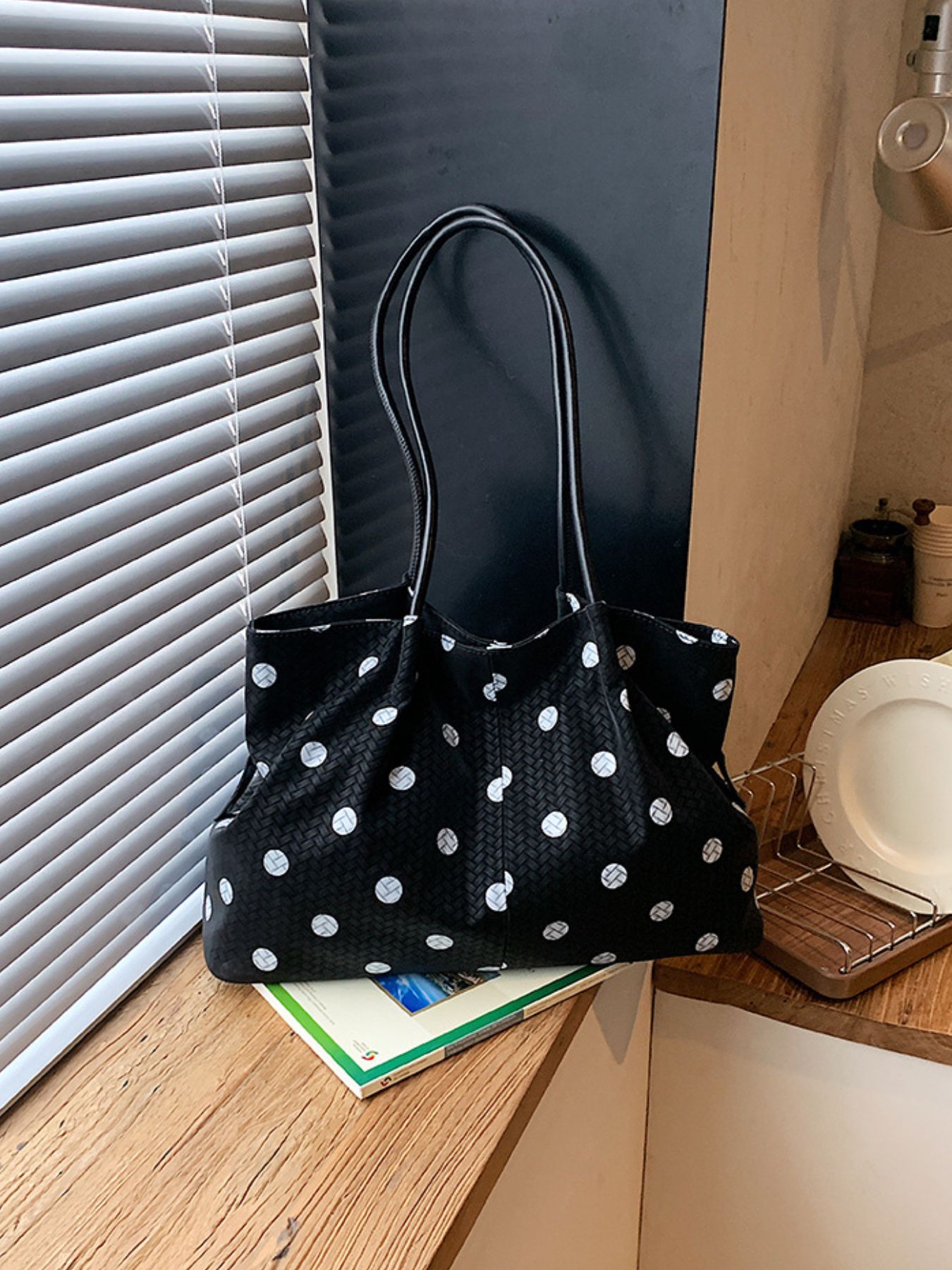 Polka Dot Shoulder Bag 2