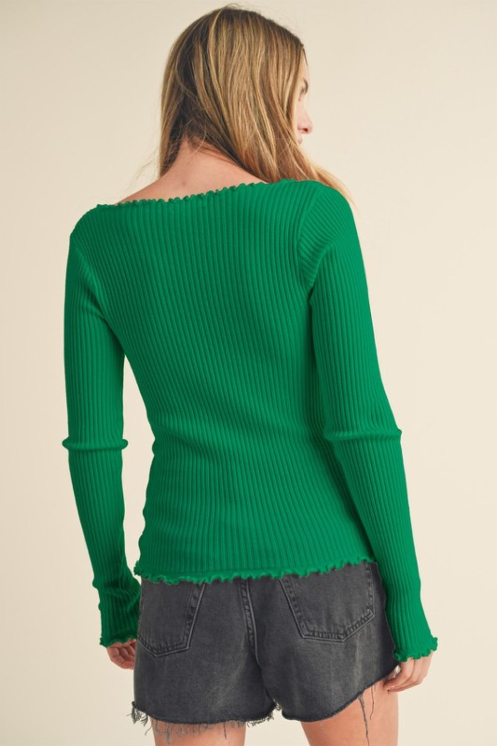 Lettuce Hem Scoop Neck Long Sleeve Knit Top